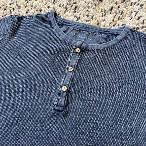 John Varvatos Waffle Henley Navy Blue Distressed Faded Long Sleeve Men’s Large - Picture 5 of 15